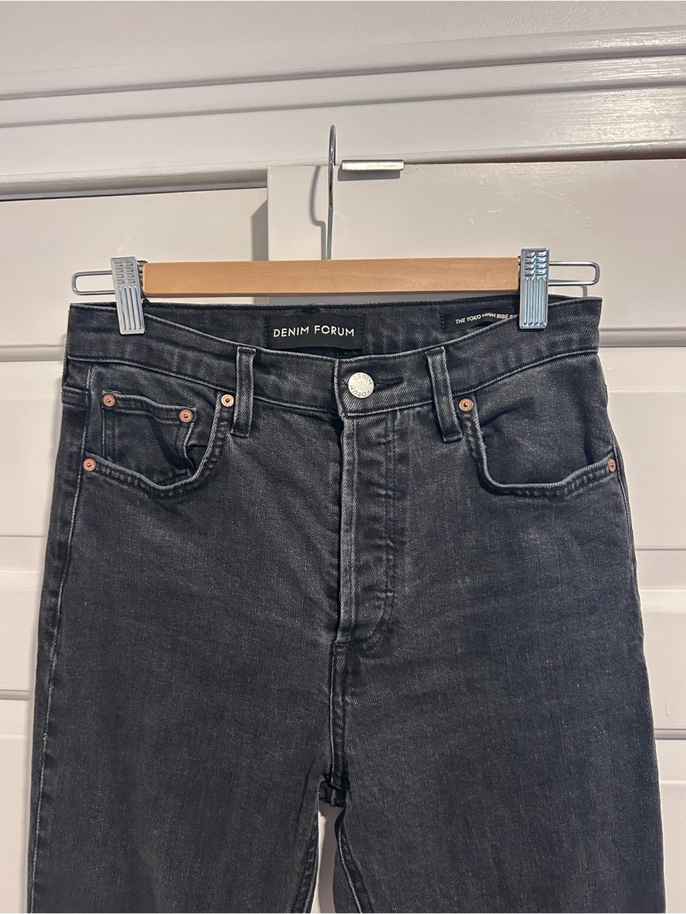 Aritzia Denim Forum Yoko High Rise Slim black jeans